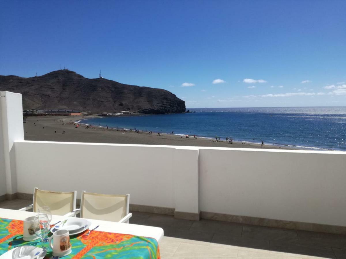 Atico En Primera Linea De Playa Gran Tarajal Luaran gambar